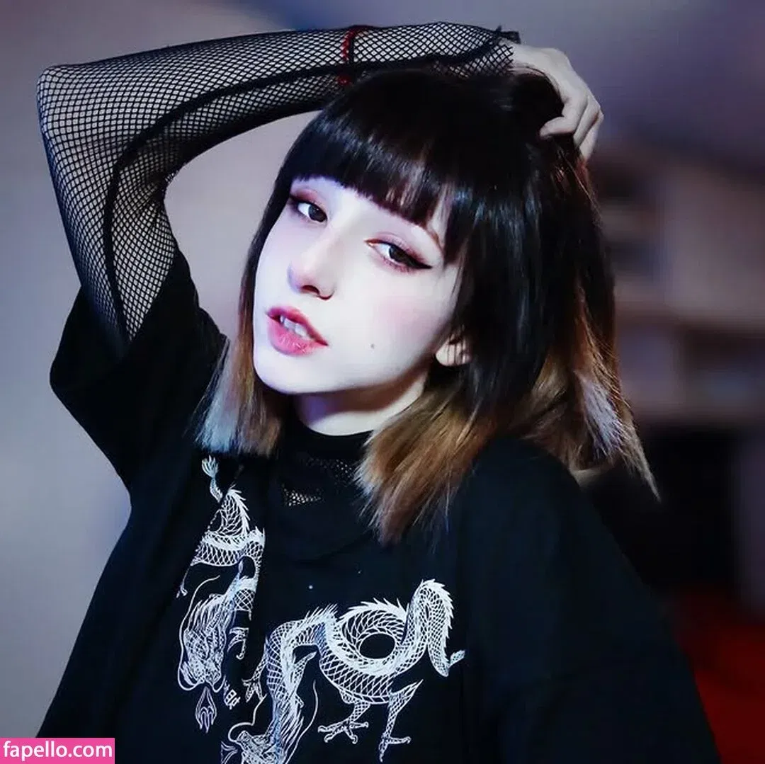 nami-ayashi Onlyfans Photo Gallery 