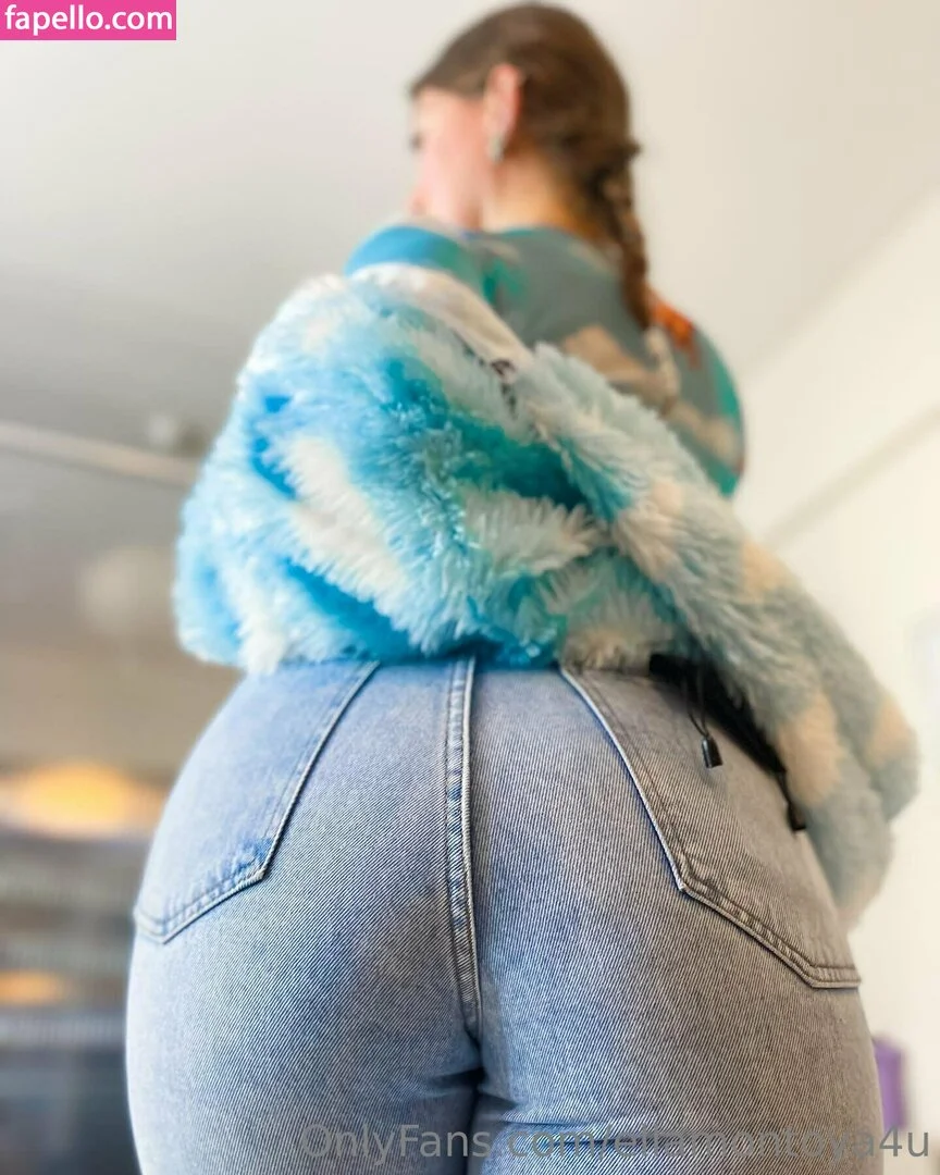 ellamontoya4u Onlyfans Photo Gallery 