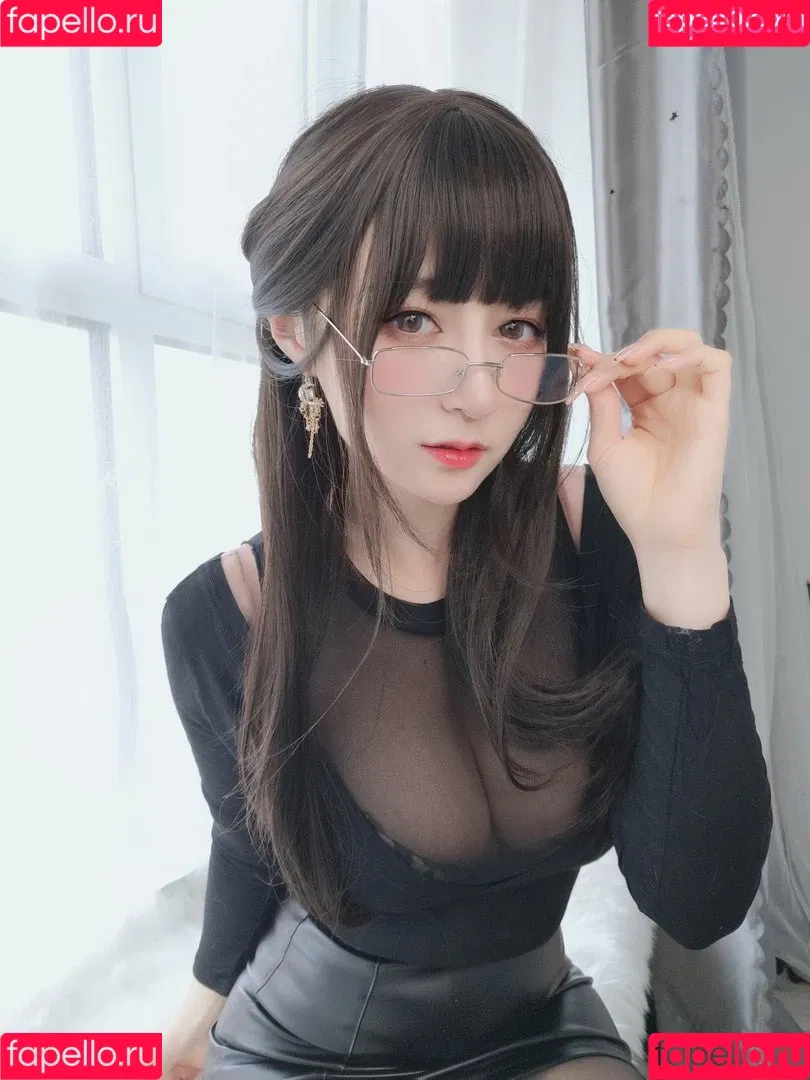 baiyin811 Onlyfans Photo Gallery 