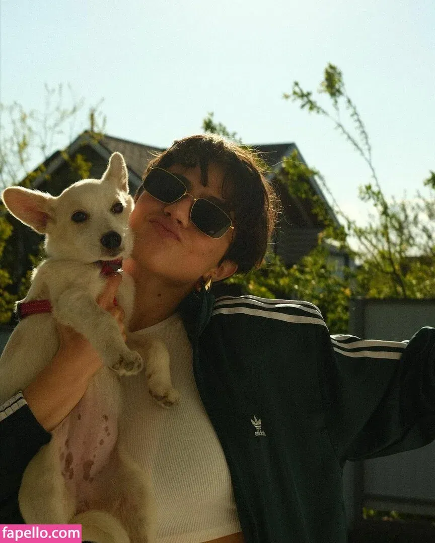 Salma V Onlyfans Photo Gallery 