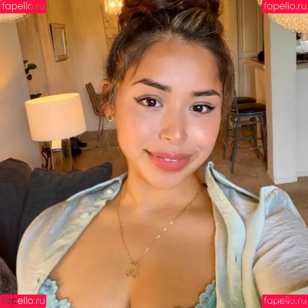 Sarai Fonseca Onlyfans Photo Gallery 