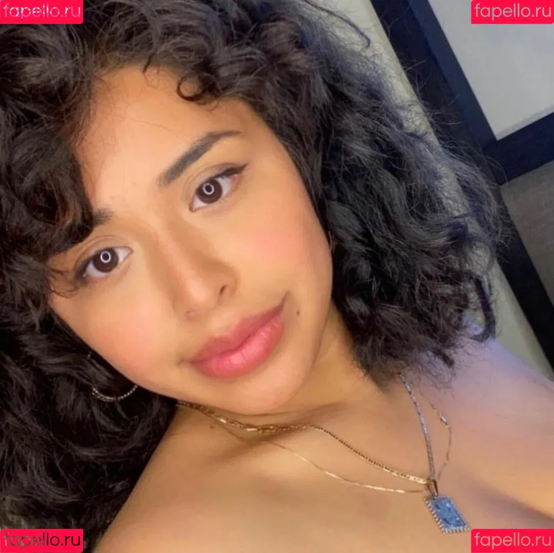 Sarai Fonseca Onlyfans Photo Gallery 
