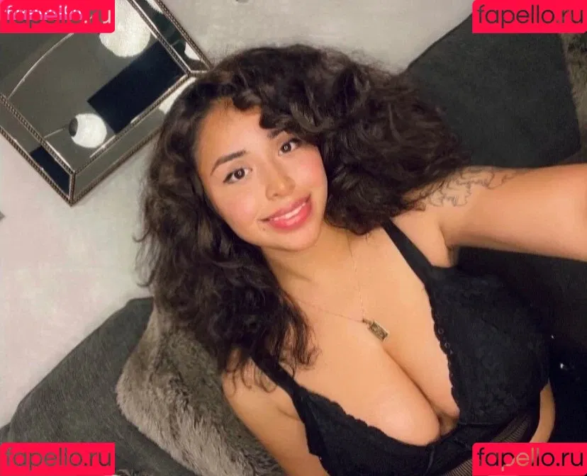 Sarai Fonseca Onlyfans Photo Gallery 