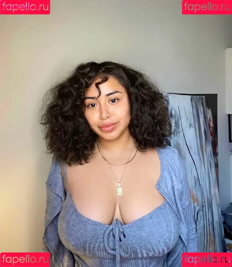 Sarai Fonseca Onlyfans Photo Gallery 