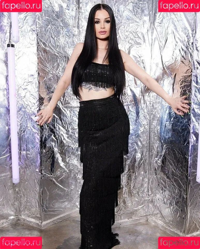 Saraya Bevis Onlyfans Photo Gallery 