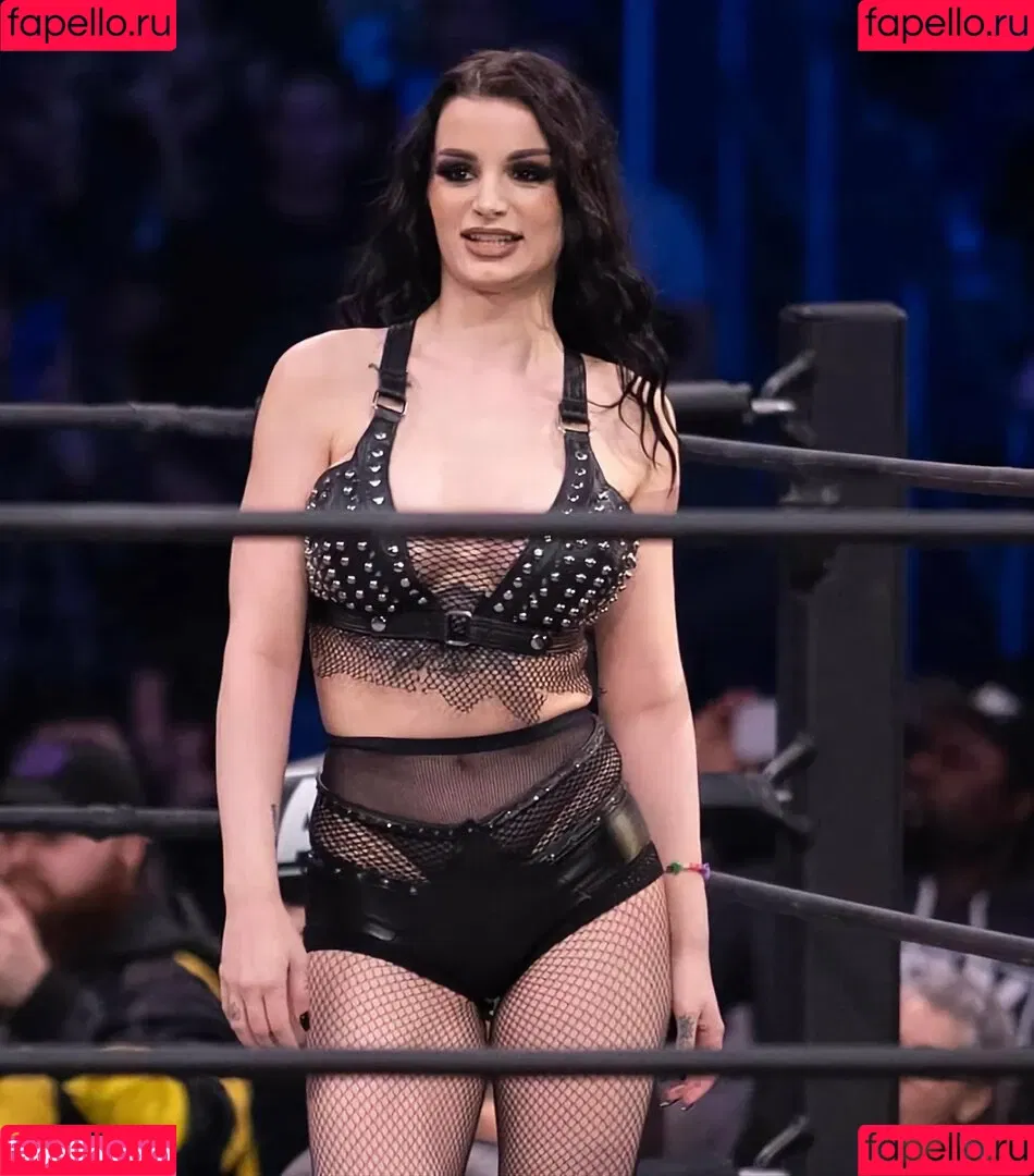 Saraya Bevis Onlyfans Photo Gallery 