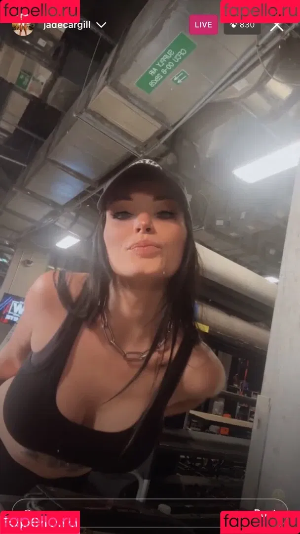 Saraya Bevis Onlyfans Photo Gallery 