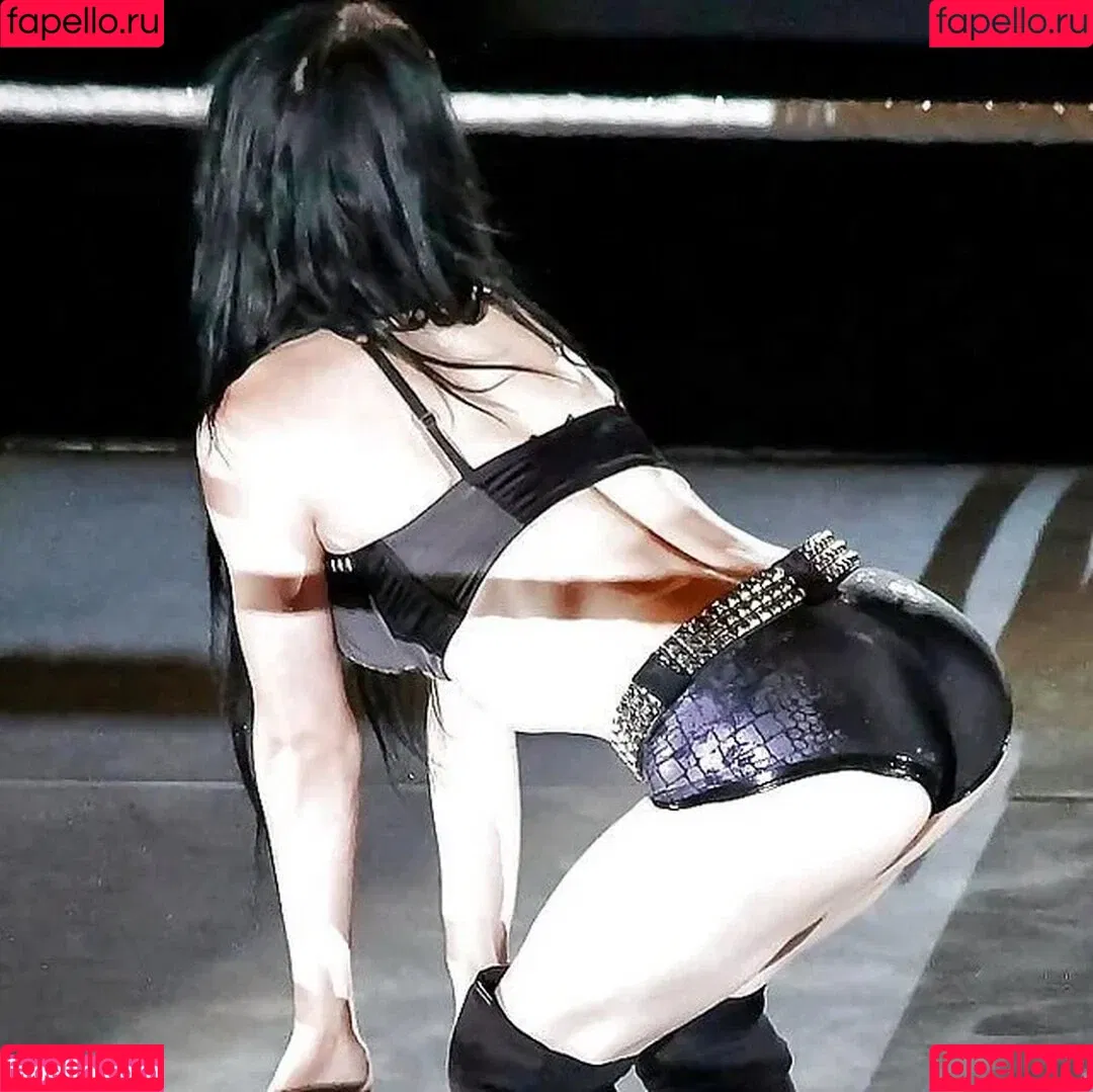 Saraya Bevis Onlyfans Photo Gallery 
