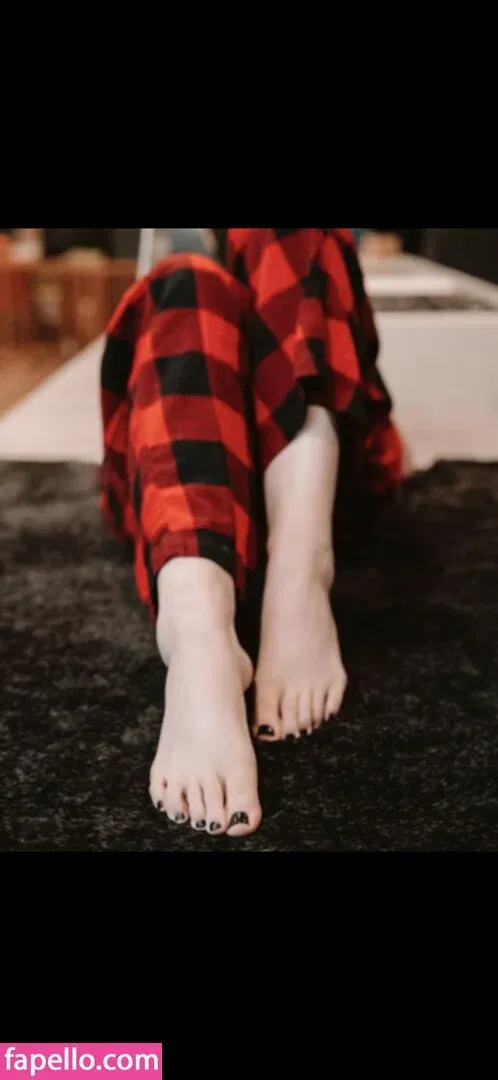 Saraya Bevis Onlyfans Photo Gallery 