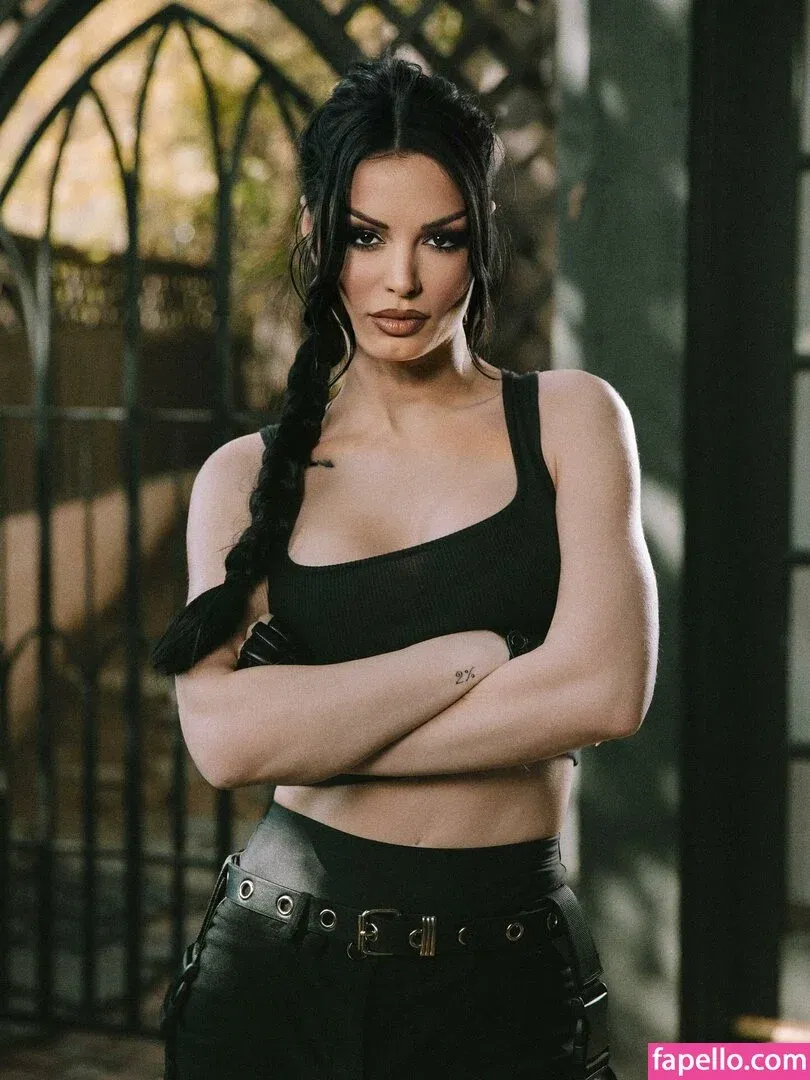 Saraya Bevis Onlyfans Photo Gallery 