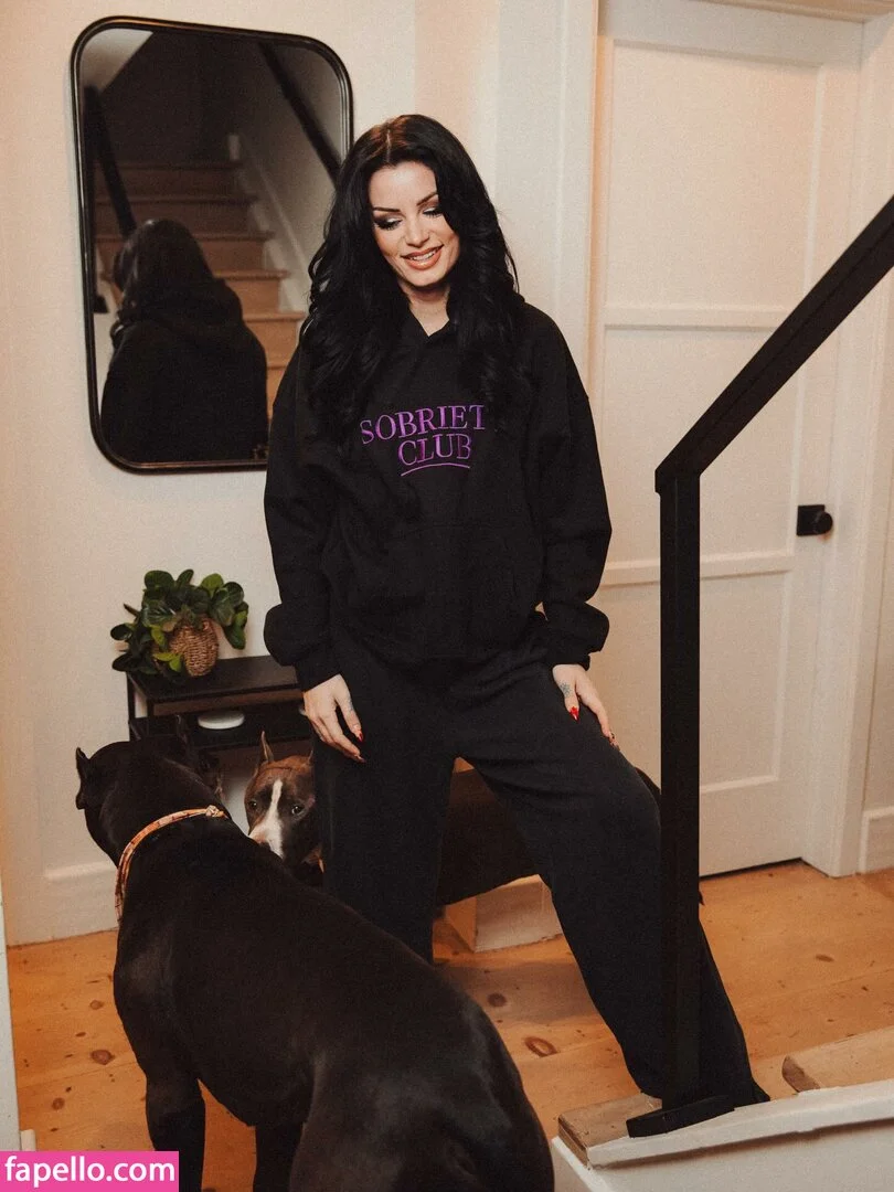 Saraya Bevis Onlyfans Photo Gallery 