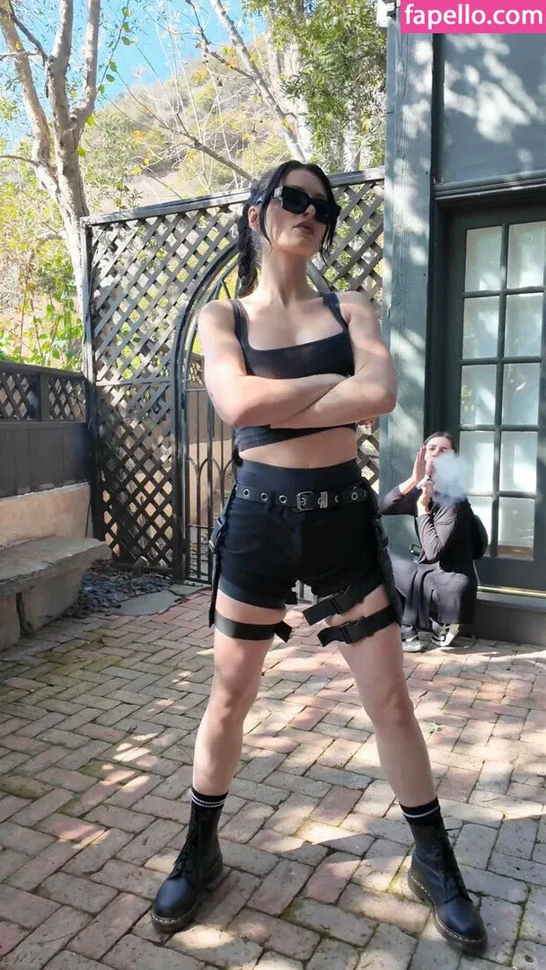 Saraya Bevis Onlyfans Photo Gallery 