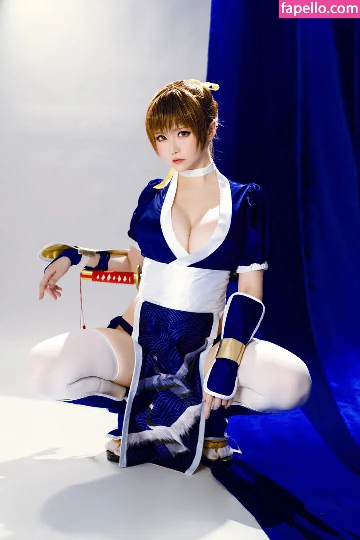 Hoshilily Onlyfans Photo Gallery 