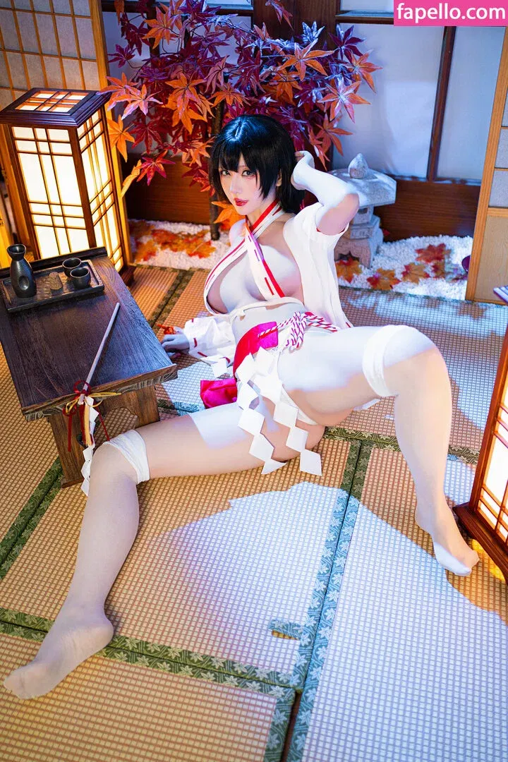 Hoshilily Onlyfans Photo Gallery 