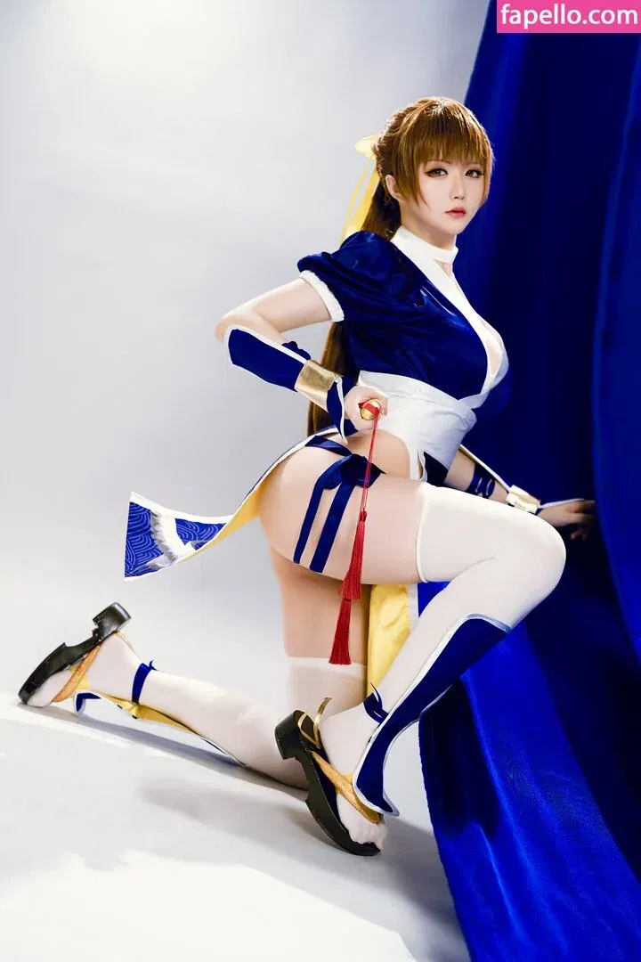 Hoshilily Onlyfans Photo Gallery 