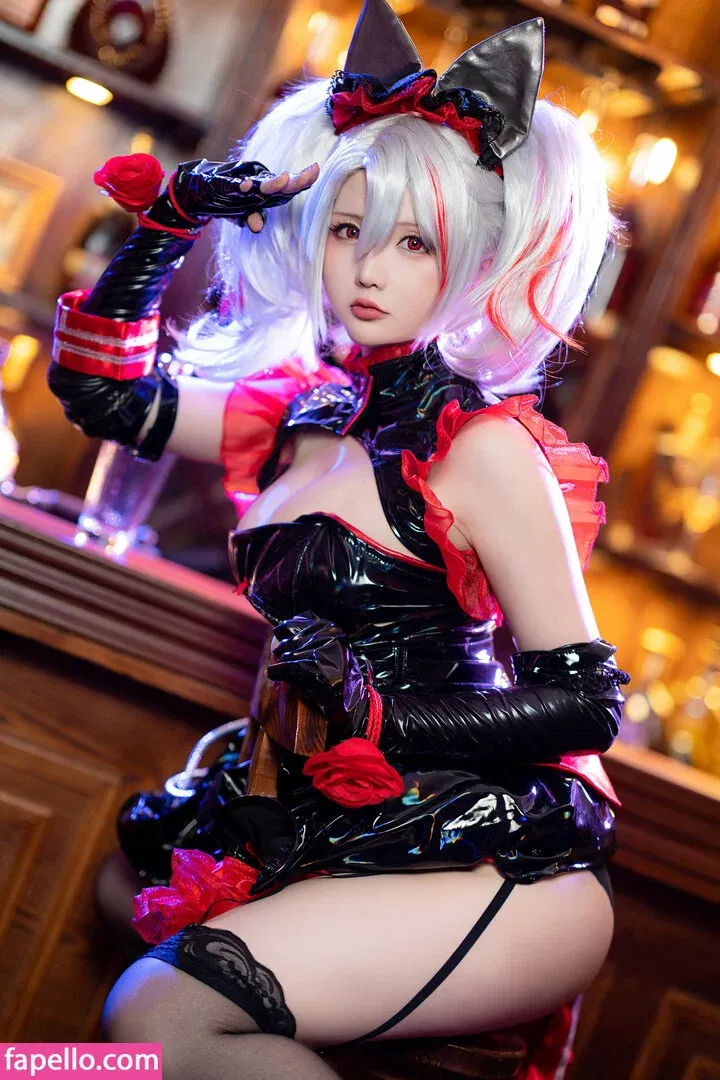 Hoshilily Onlyfans Photo Gallery 