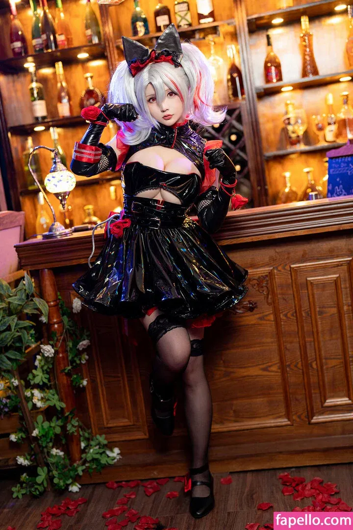 Hoshilily Onlyfans Photo Gallery 