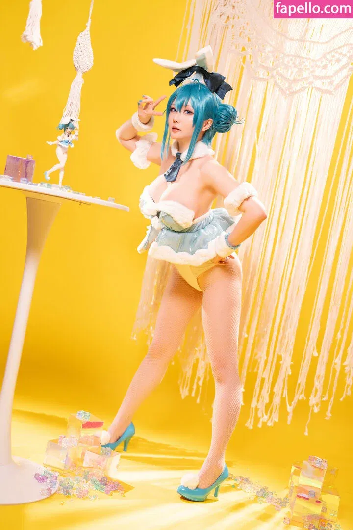 Hoshilily Onlyfans Photo Gallery 