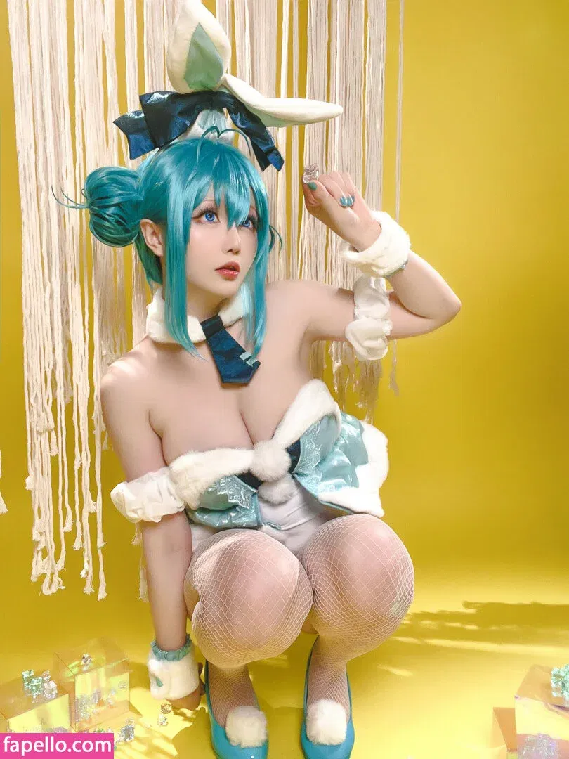 Hoshilily Onlyfans Photo Gallery 