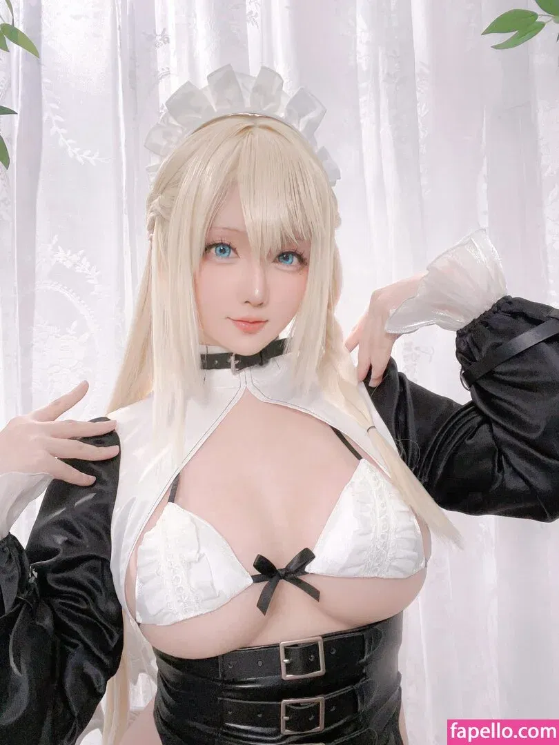 Hoshilily Onlyfans Photo Gallery 