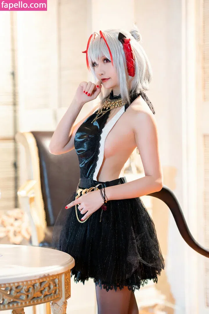 Hoshilily Onlyfans Photo Gallery 