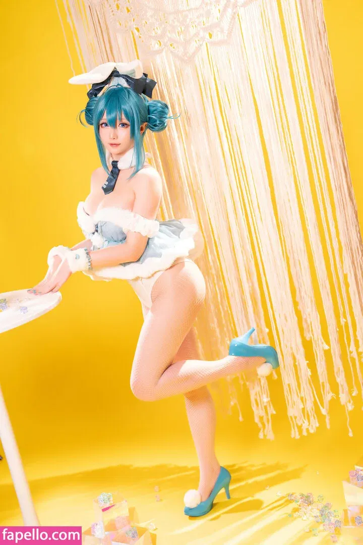 Hoshilily Onlyfans Photo Gallery 