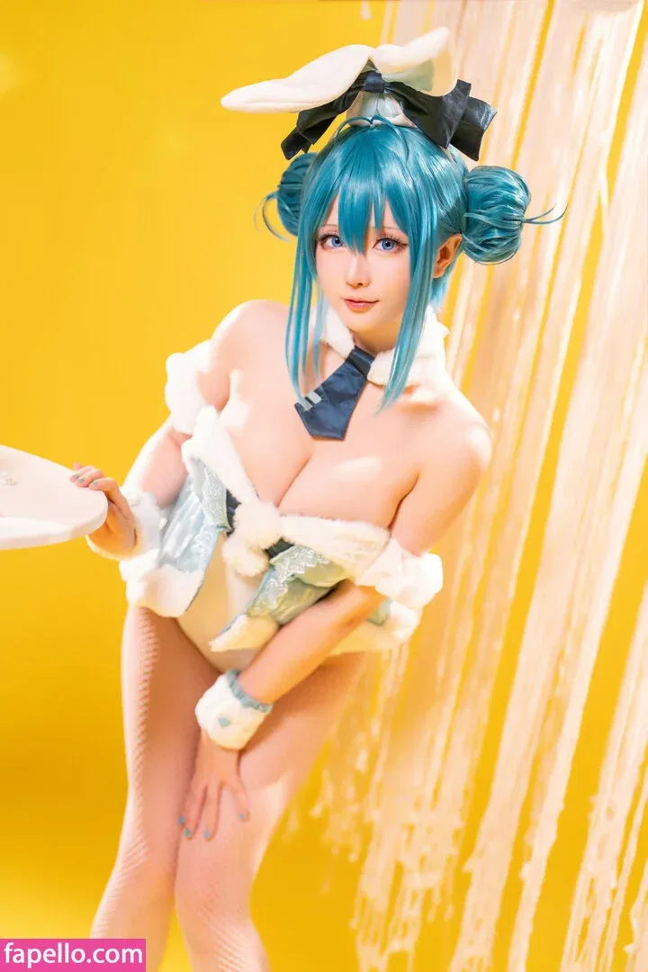 Hoshilily Onlyfans Photo Gallery 