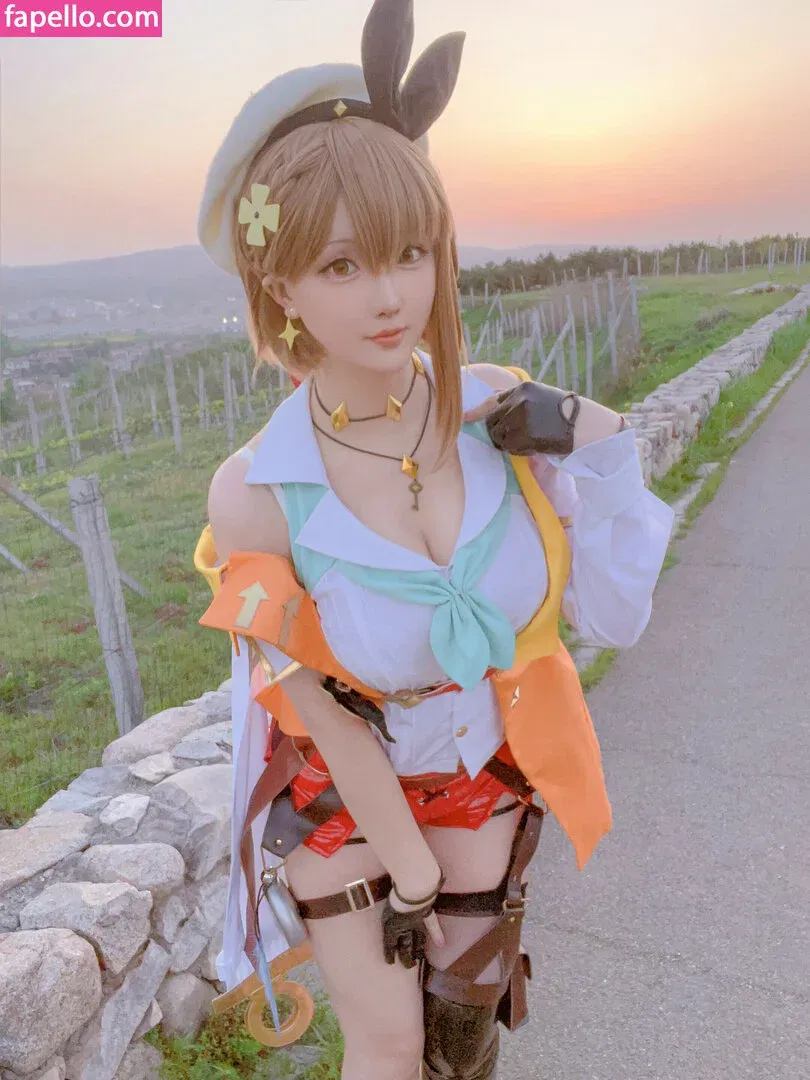 Hoshilily Onlyfans Photo Gallery 