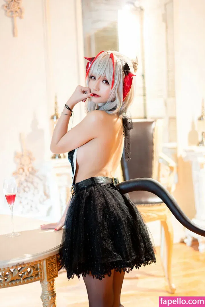 Hoshilily Onlyfans Photo Gallery 