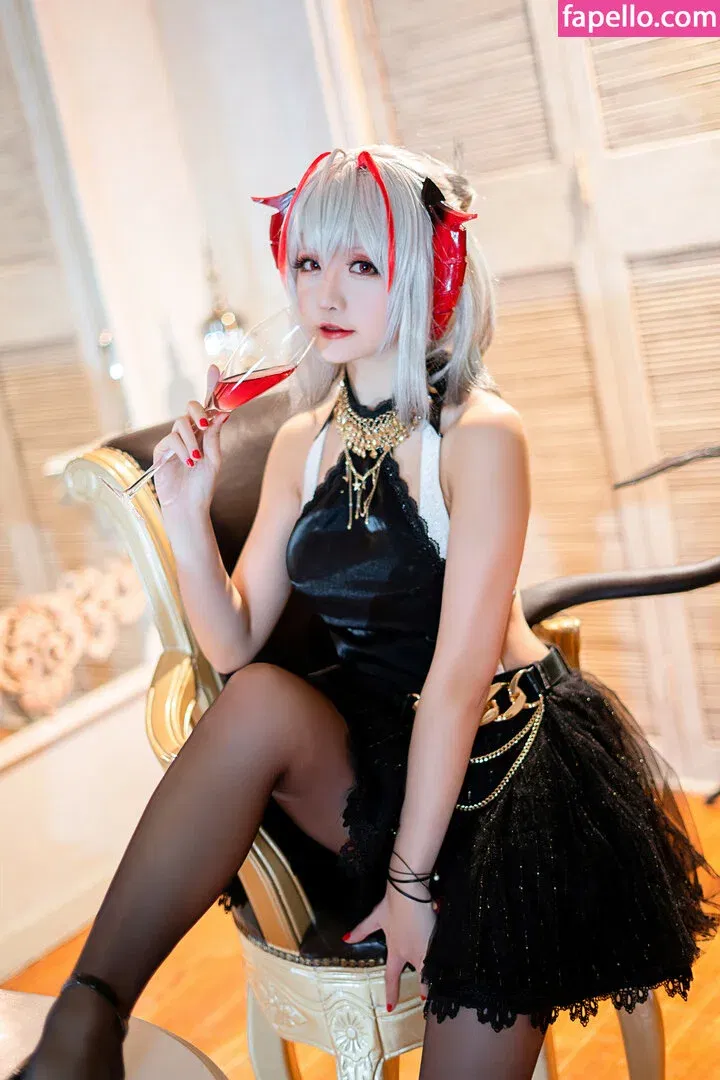 Hoshilily Onlyfans Photo Gallery 