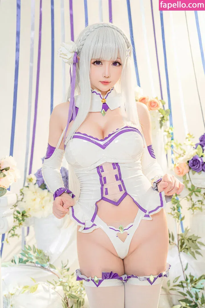 Hoshilily Onlyfans Photo Gallery 