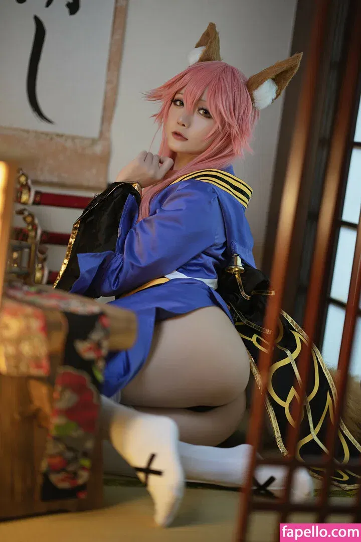 Hoshilily Onlyfans Photo Gallery 