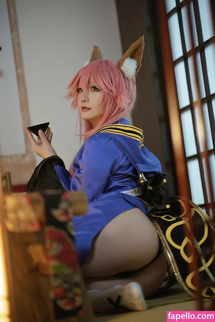 Hoshilily Onlyfans Photo Gallery 