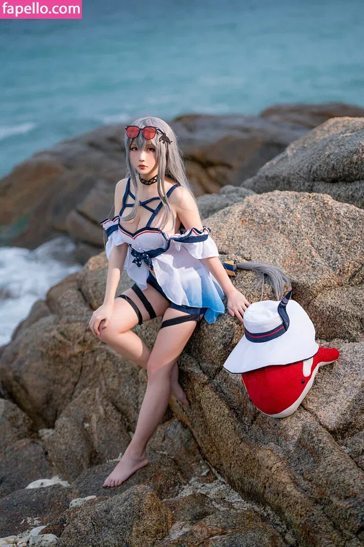 Hoshilily Onlyfans Photo Gallery 