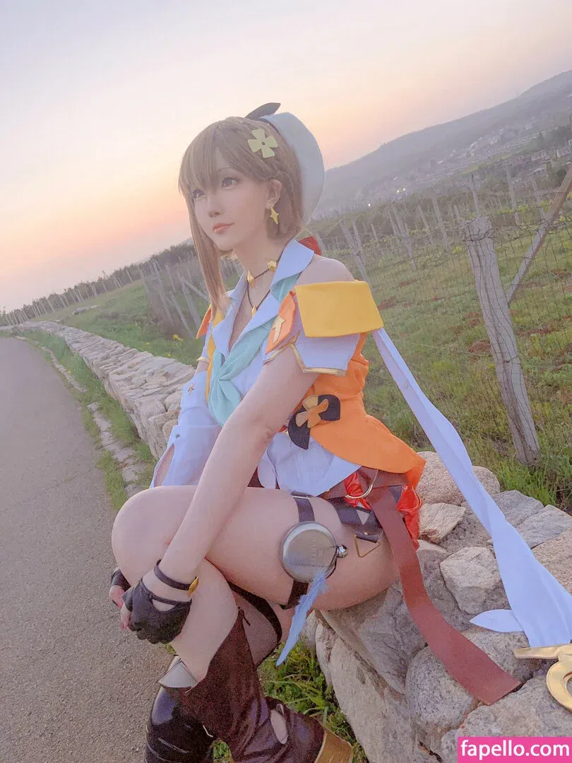 Hoshilily Onlyfans Photo Gallery 