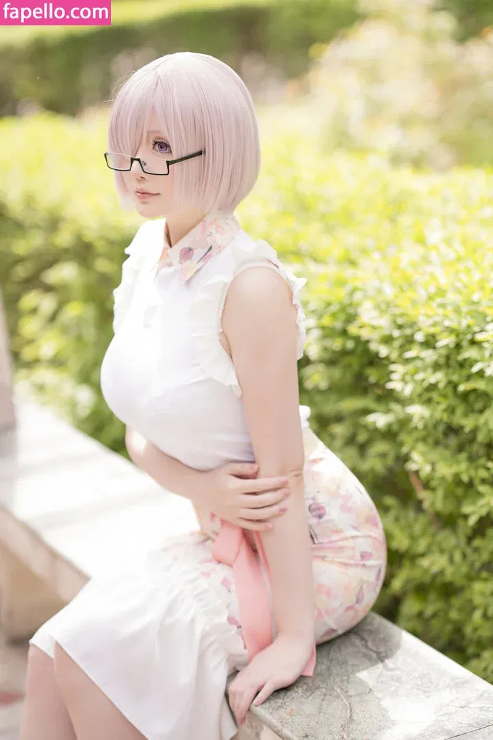 Hoshilily Onlyfans Photo Gallery 