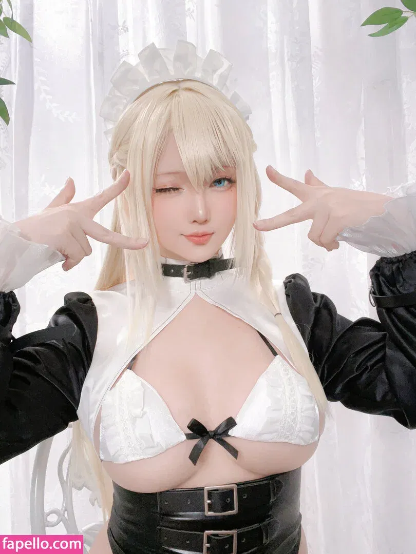 Hoshilily Onlyfans Photo Gallery 