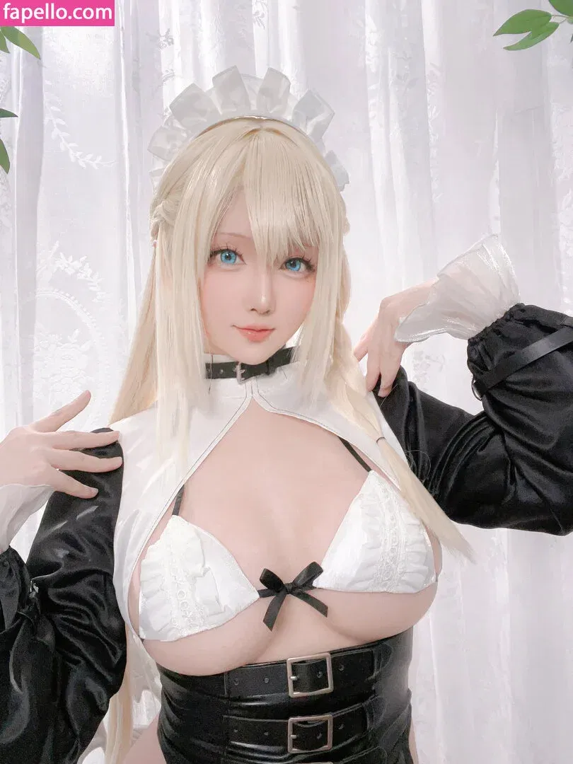 Hoshilily Onlyfans Photo Gallery 