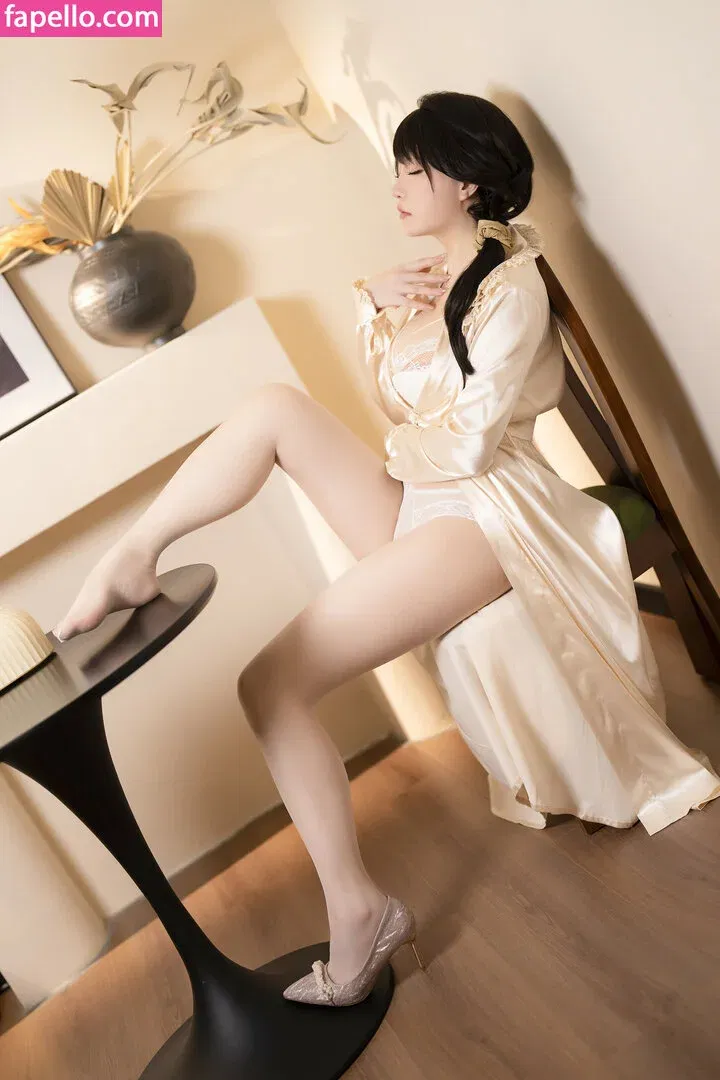 Hoshilily Onlyfans Photo Gallery 