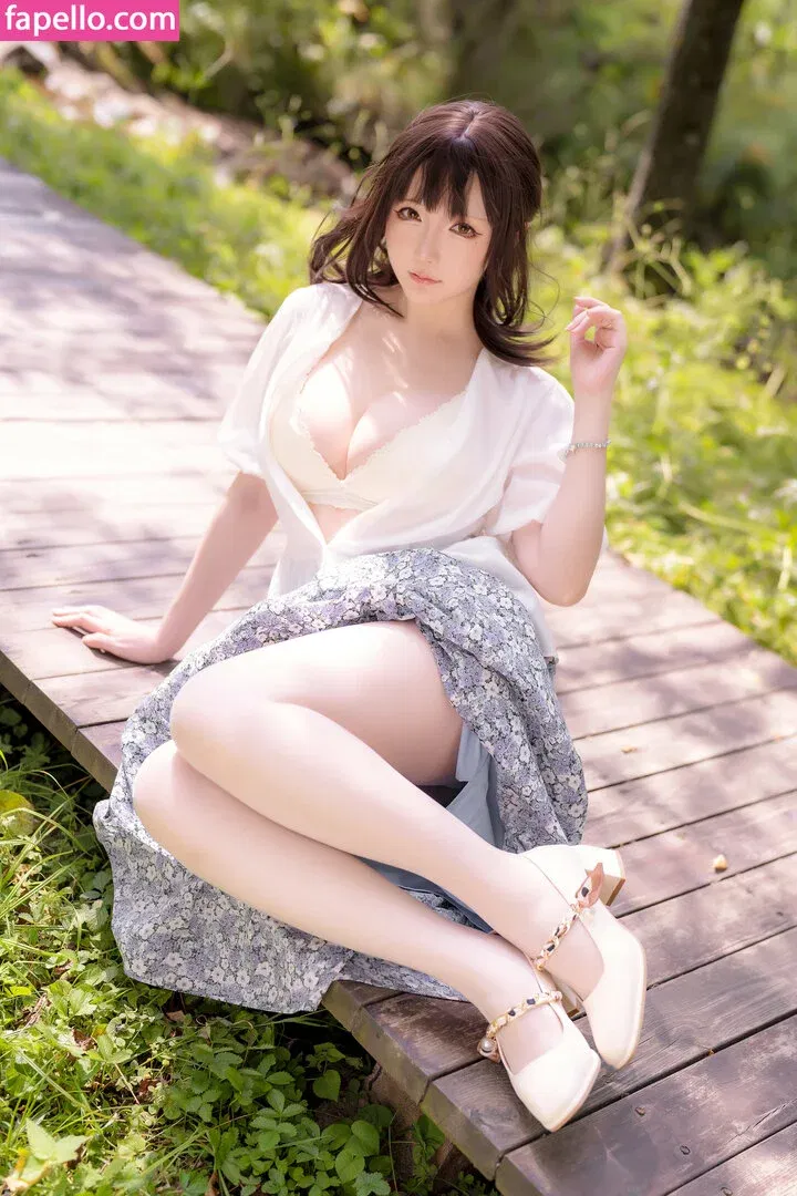 Hoshilily Onlyfans Photo Gallery 