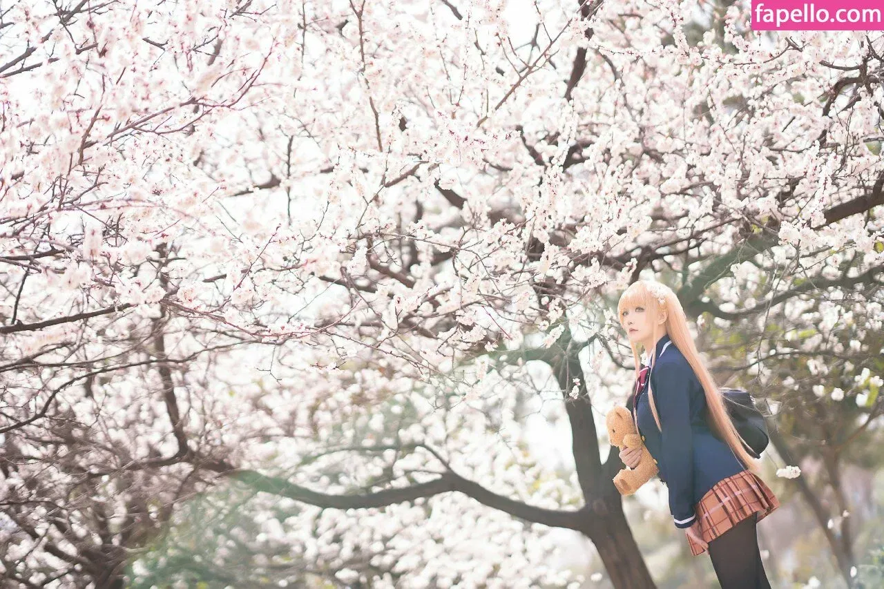 Hoshilily Onlyfans Photo Gallery 