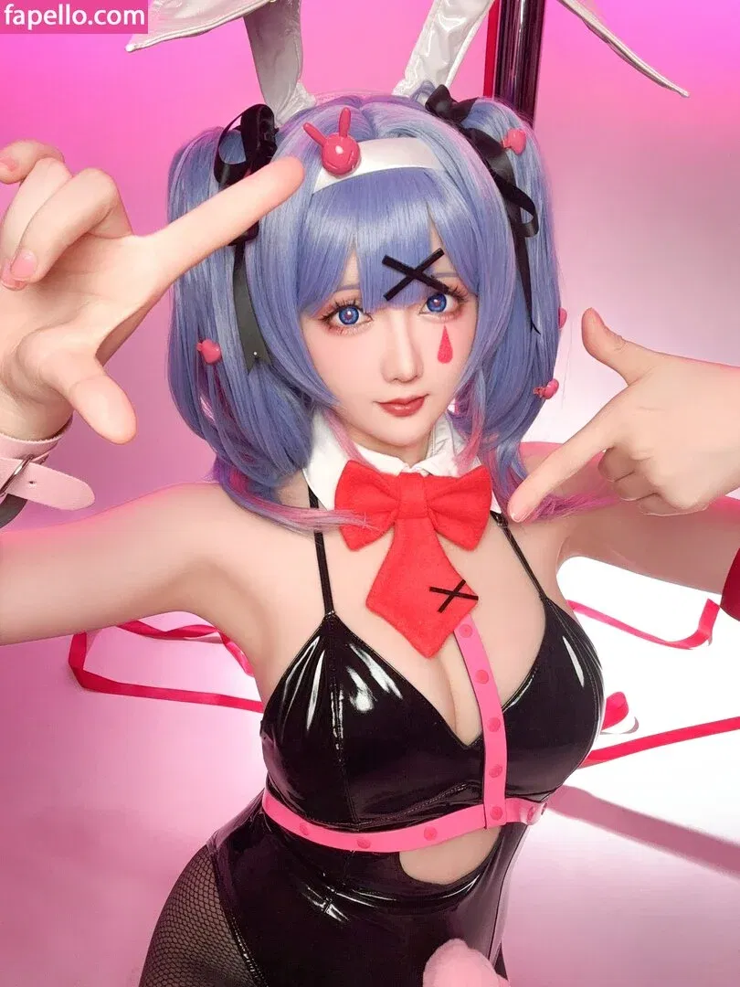 Hoshilily Onlyfans Photo Gallery 