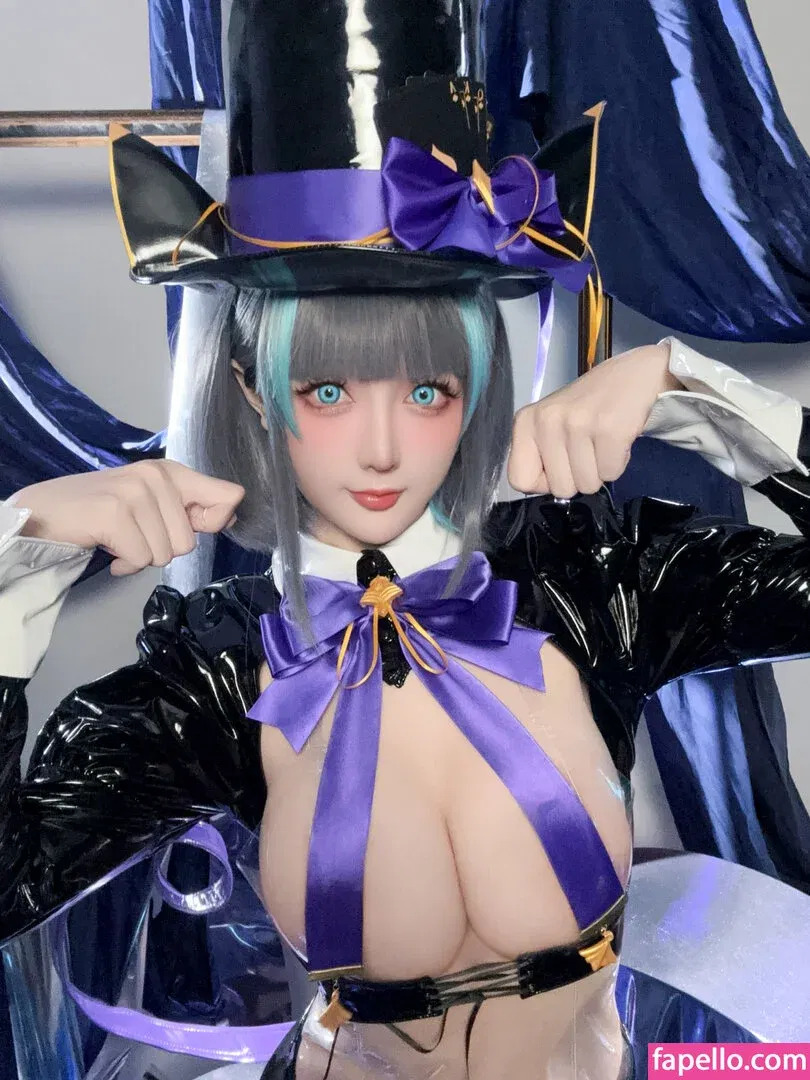 Hoshilily Onlyfans Photo Gallery 