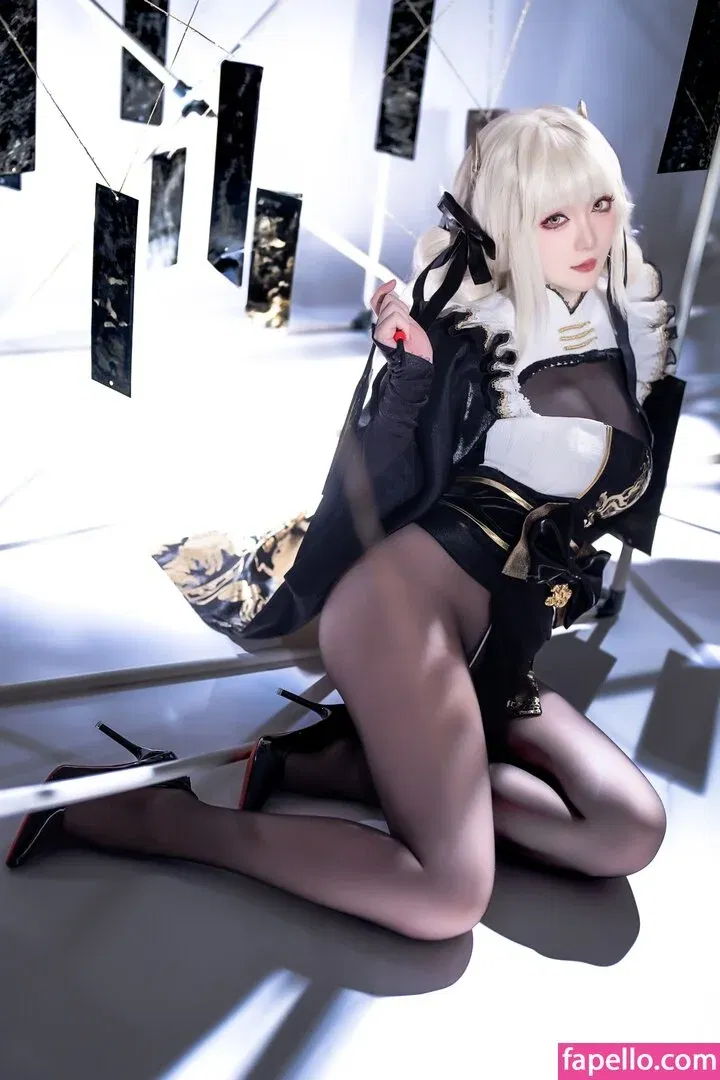 Hoshilily Onlyfans Photo Gallery 