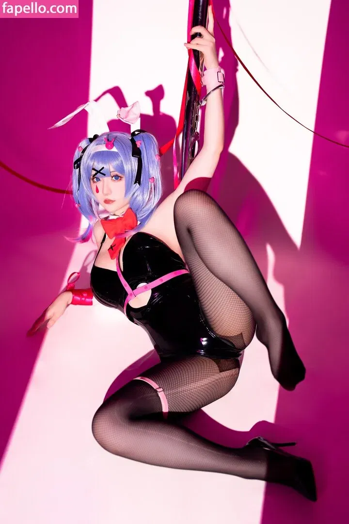 Hoshilily Onlyfans Photo Gallery 