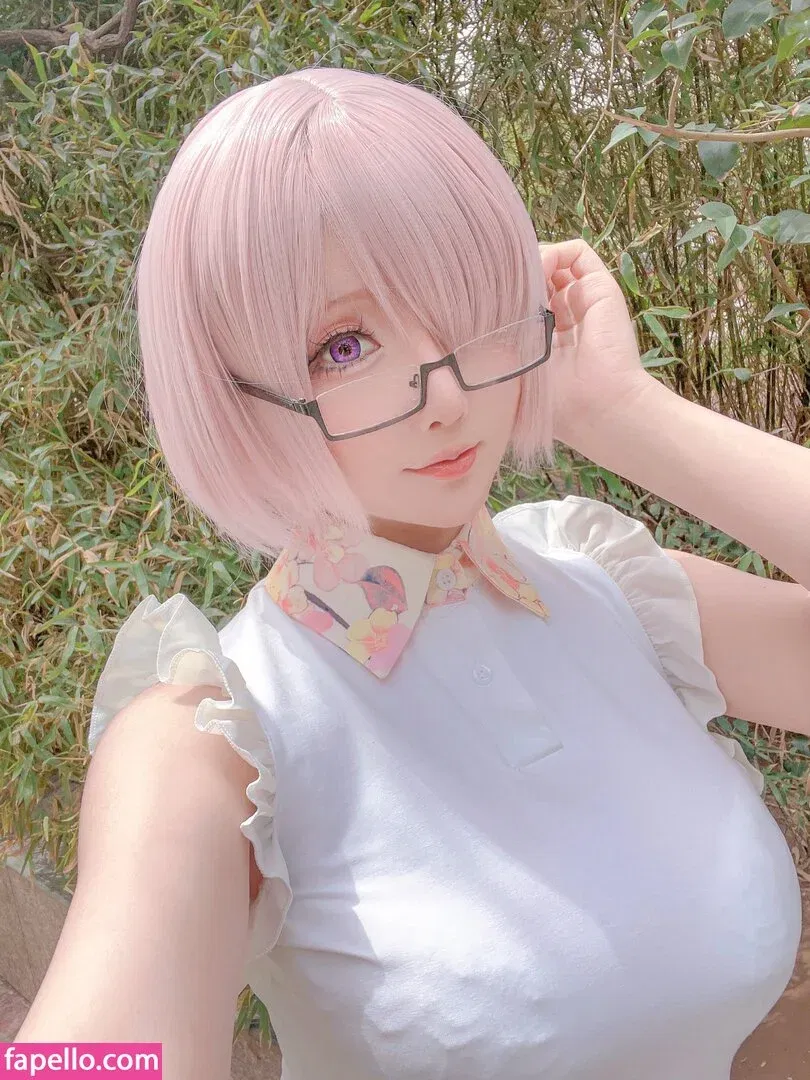 Hoshilily Onlyfans Photo Gallery 