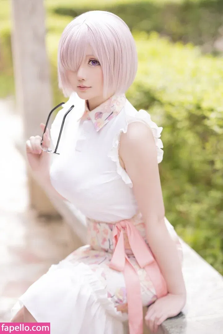 Hoshilily Onlyfans Photo Gallery 