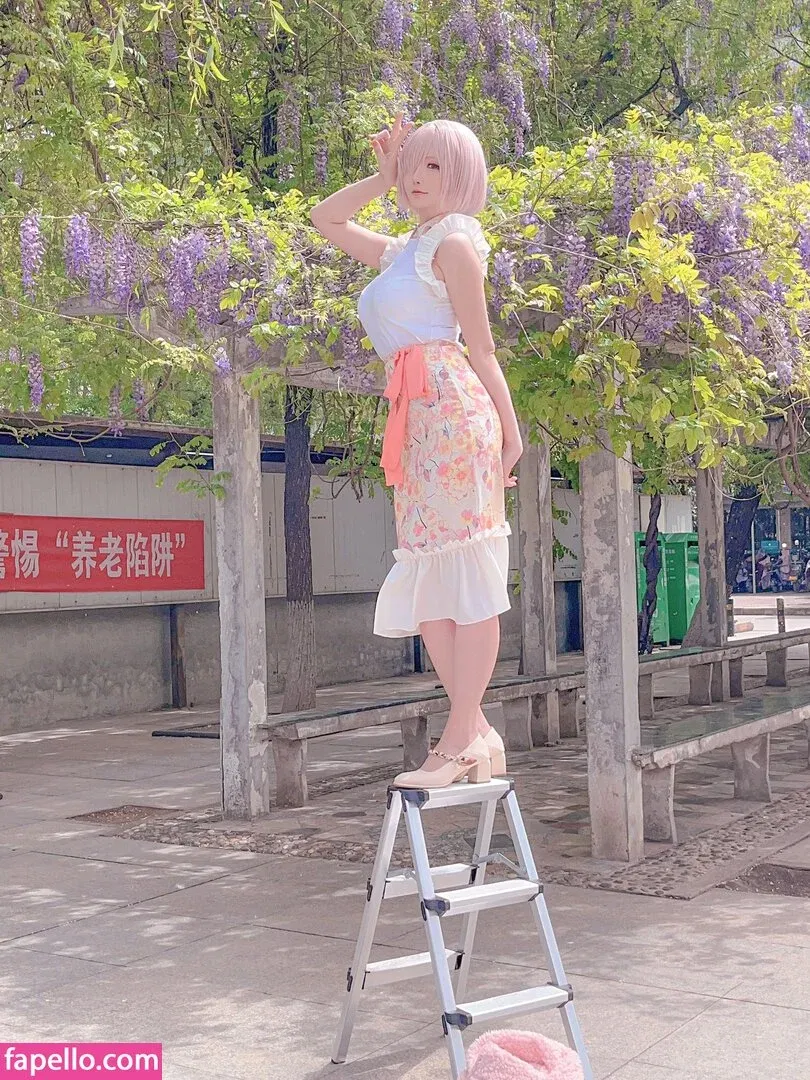 Hoshilily Onlyfans Photo Gallery 