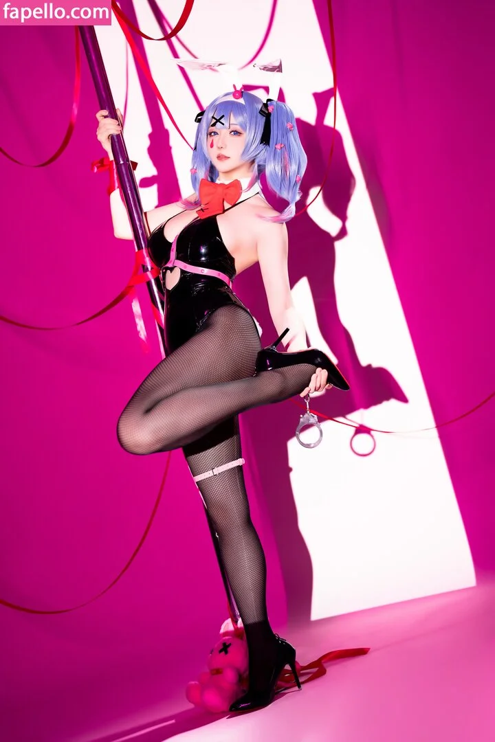 Hoshilily Onlyfans Photo Gallery 