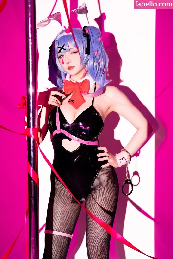 Hoshilily Onlyfans Photo Gallery 